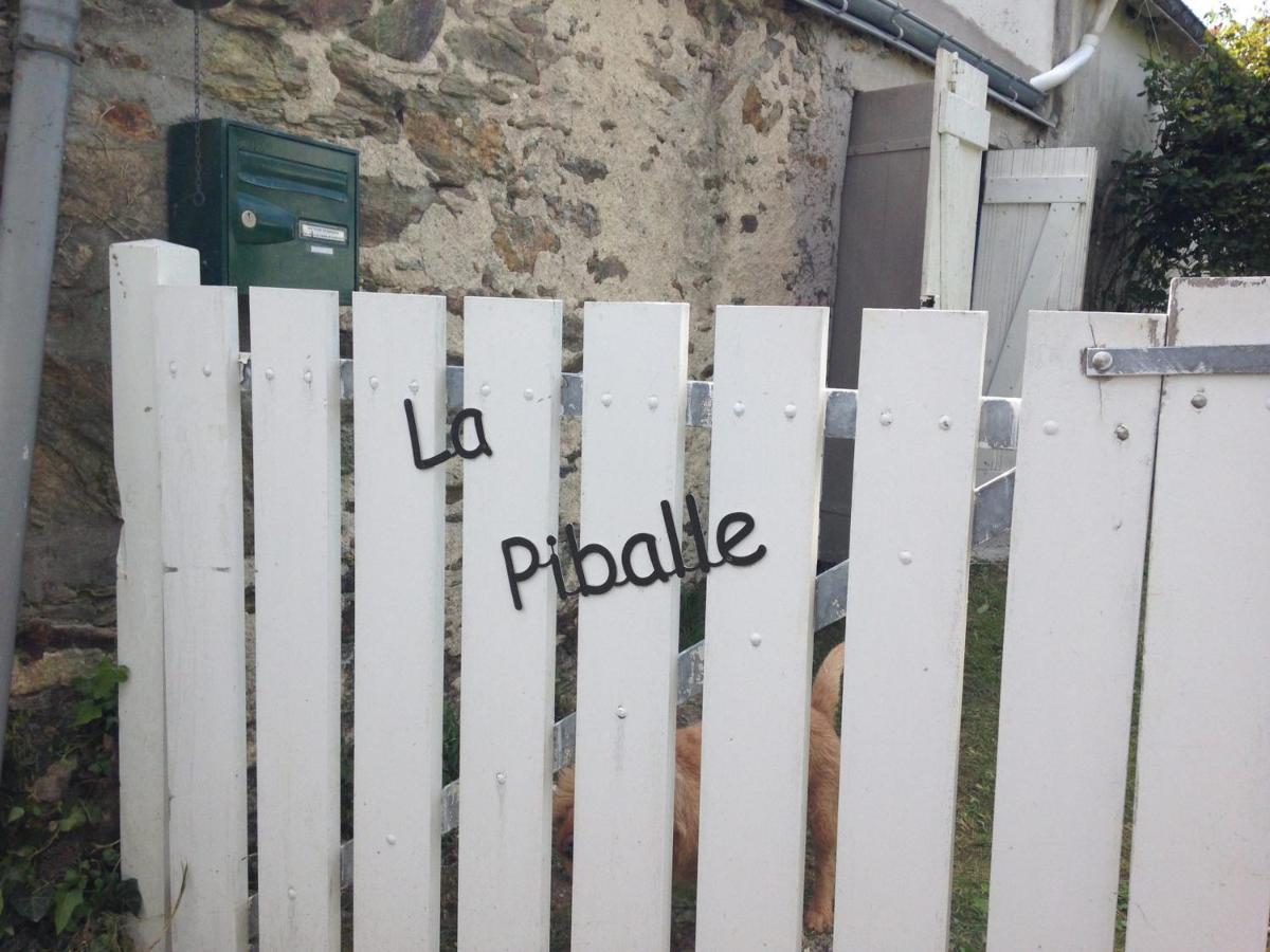 Charmante Maison En Pierre Avec Jardin A Bangor, A 1500 M De La Plage De Vazen - Fr-1-418-157 Exterior photo
