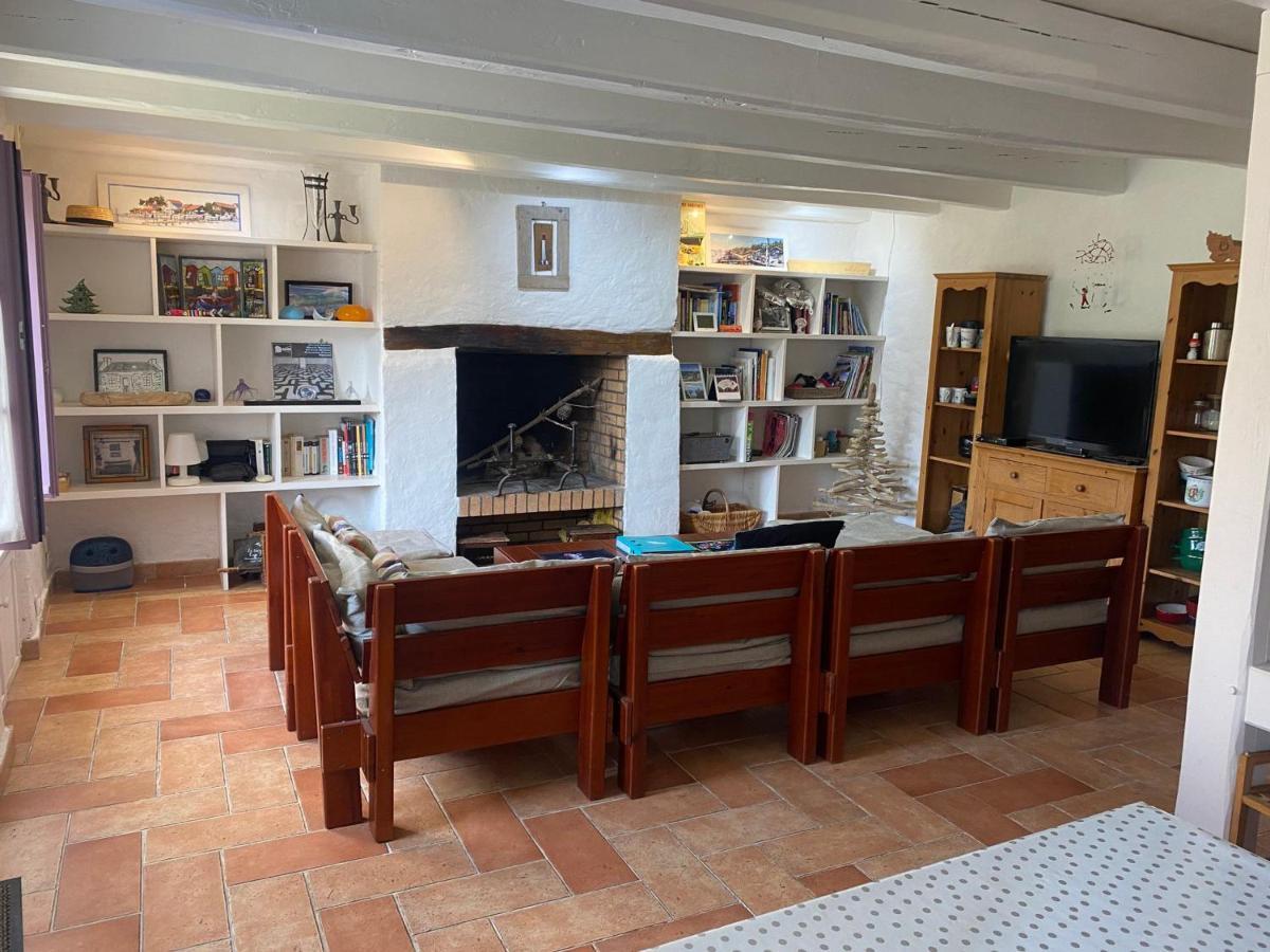 Charmante Maison En Pierre Avec Jardin A Bangor, A 1500 M De La Plage De Vazen - Fr-1-418-157 Exterior photo